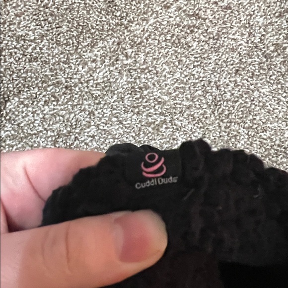 Cuddle duds winter hat - Picture 3 of 4